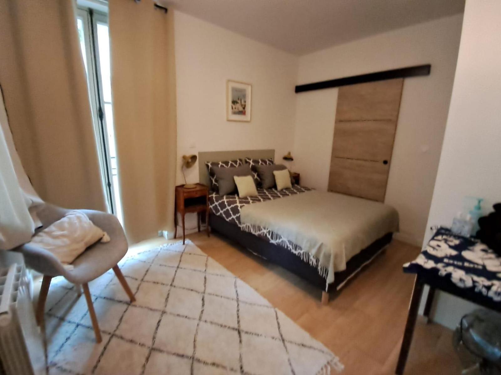 Avignon Pedestrian Area, Charming, 4 Persons Apartment Екстериор снимка